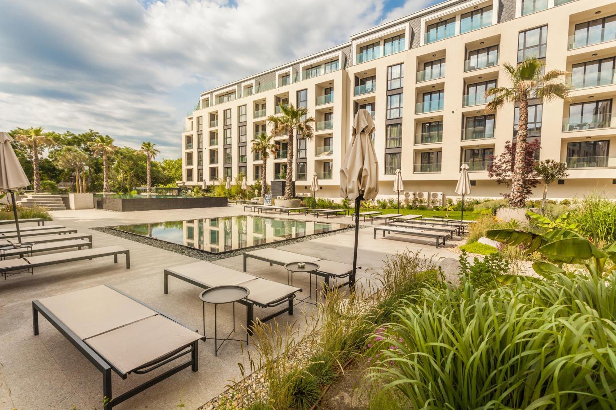 Azur Premium Resort Sveti Konstantin Buitenkant foto
